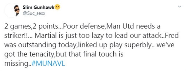 Khó tin! CĐV Man Utd bảo vệ... 