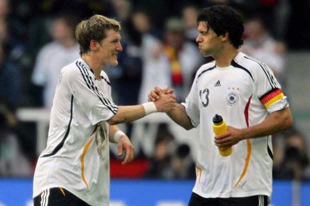 Schweinsteiger và những người đồng đội tuyệt nhất - Bóng Đá