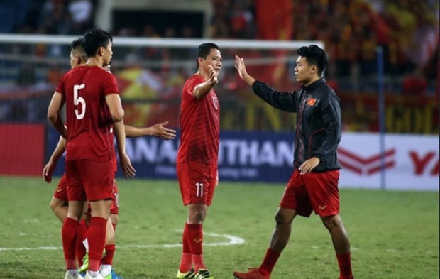 Những khoảnh khắc cuối cùng của Anh Đức trong màu áo Việt Nam - Bóng Đá