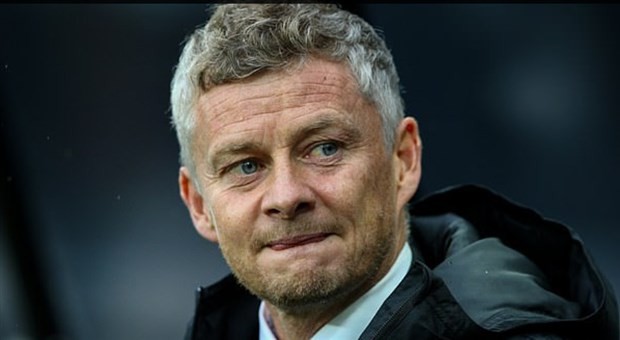 Mất tài trợ khủng, CĐV Man Utd mừng như vô địch - Bóng Đá