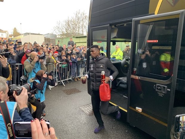 Pogba trở lại, CĐV Man Utd nói gì? - Bóng Đá