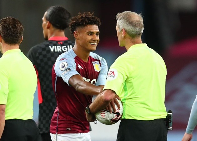 ĐHTB vòng 4 EPL: 2 'ác mộng' của Quỷ đỏ và James Rodriguez góp mặt - Bóng Đá