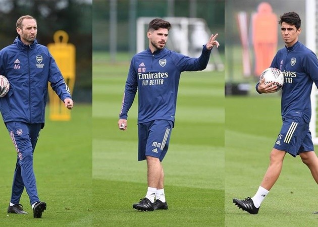 Arsenal tập luyện, CĐV bấn loạn vì hai trợ lý trẻ trung của Mikel Arteta - Bóng Đá