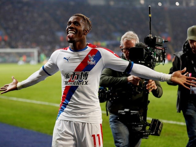 Chelsea chief holds talks with agent over potential £70million summer transfer (Zaha) - Bóng Đá