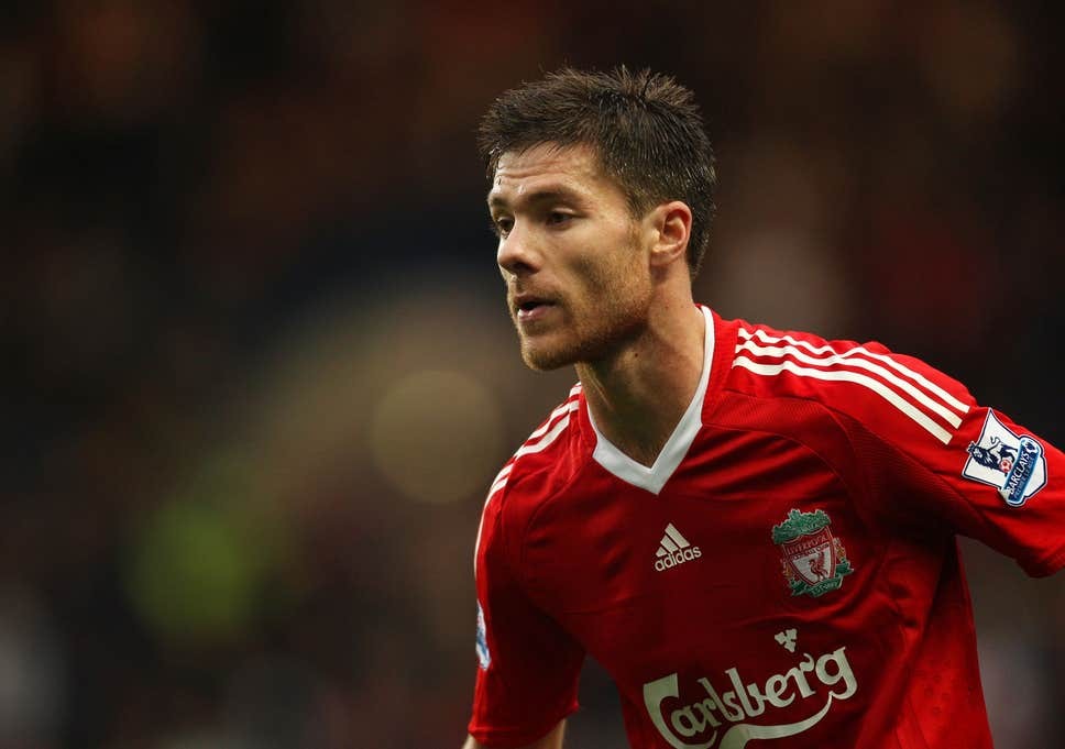 8 cựu cầu thủ ngầu nhất trên sân cỏ: 'Bông hồng vàng' Berbatov, thiên tài ngái ngủ Pirlo - Bóng Đá