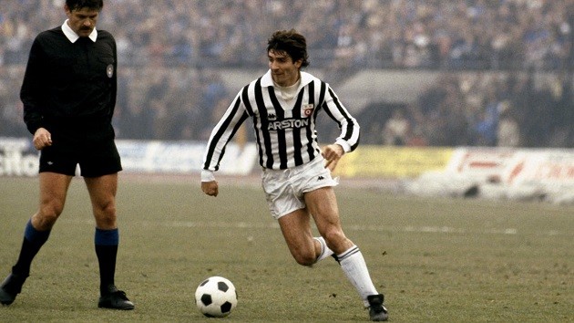 Vĩnh biệt Paolo Rossi, cầu thủ vĩ đại bậc nhất lịch sử bóng đá Ý - Bóng Đá