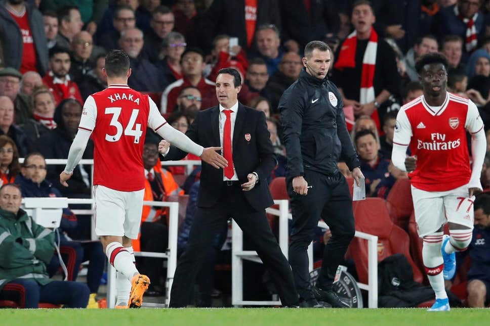 Granit Xhaka 'refusing to apologise to Arsenal fans' and facing punishment - Bóng Đá