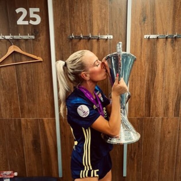 Alex Greenwood đến Man City - Bóng Đá
