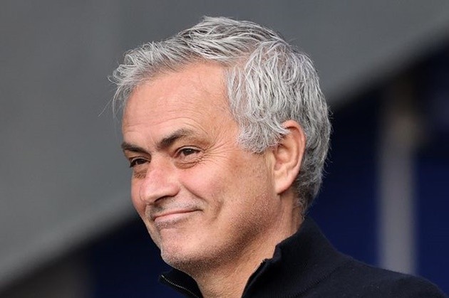 Jose Mourinho muốn tái hợp với Cristiano Ronaldo tại Roma - Bóng Đá