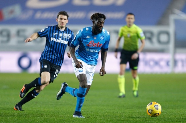 Tiemoué Bakayoko will leave Chelsea this summer. Fiorentina are interested in signing him on loan - Bóng Đá