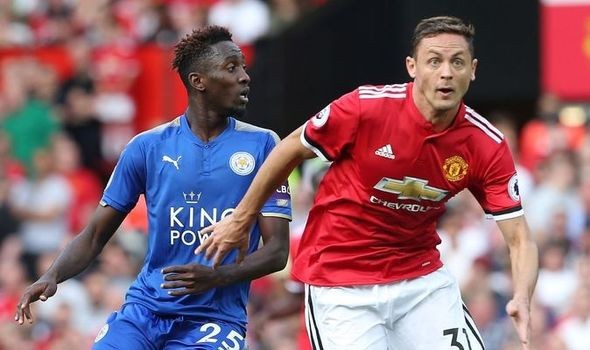 Ký máy quét thay Matic giá 54 triệu, M.U bắn 1 mũi tên trúng 2 đích - Bóng Đá