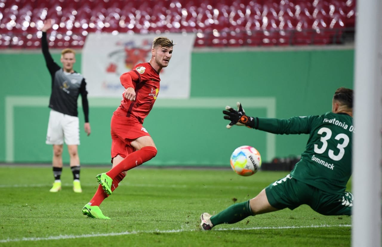 Timo Werner lập hattrick giúp đội nhà thắng hủy diệt 8 bàn - Bóng Đá