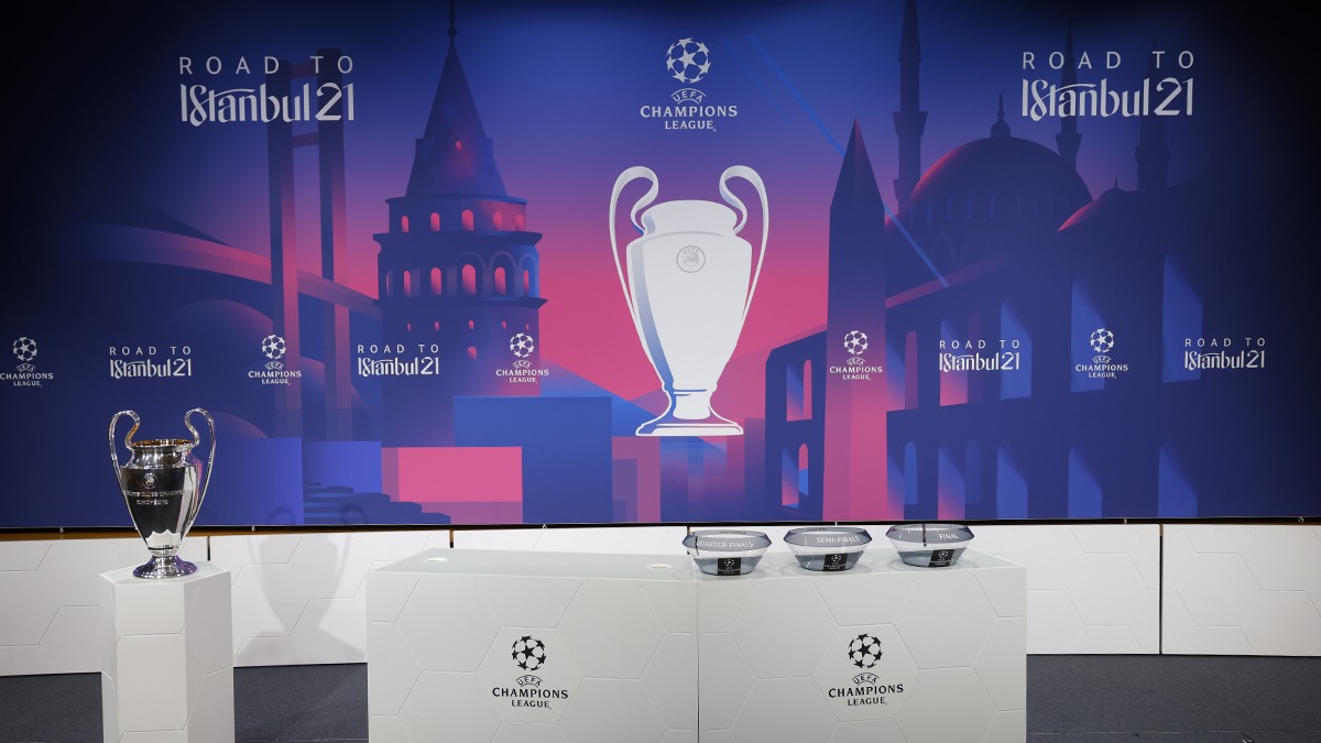 Real Madrid boss Zinedine Zidane in secret PSG talks as job offer details emerge - Bóng Đá