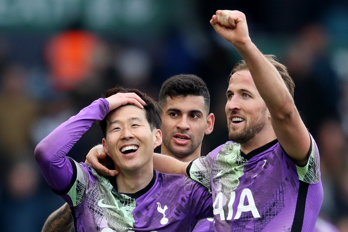 Sir Alex lại giành cú ăn 3 ngay trên đất... Liverpool - Bóng Đá