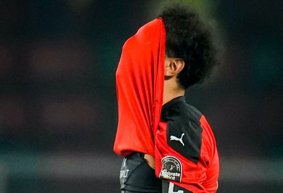 Salah đá hỏng 11m, Ai Cập bị loại khỏi World Cup bởi kịch bản cũ - Bóng Đá