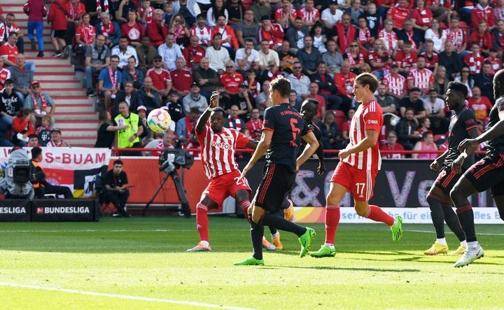 Sau trận Berlin Bayern Munich - Bóng Đá