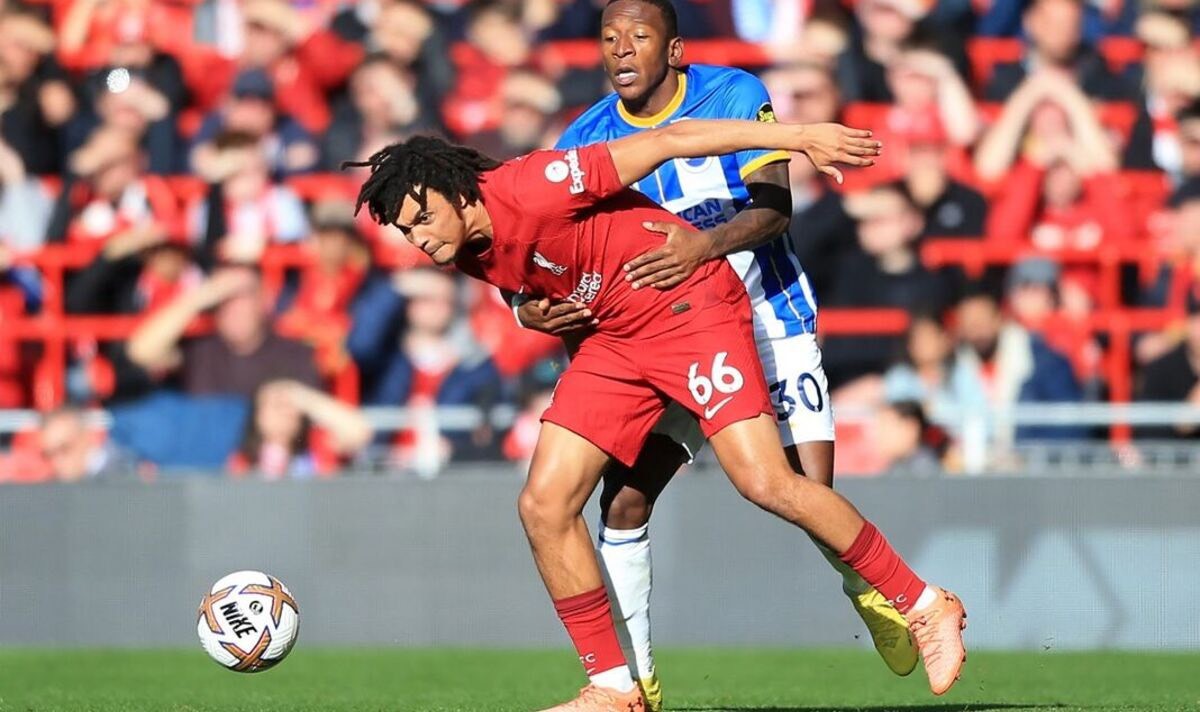 Trent Alexander-Arnold vừa khiến Jurgen Klopp sáng mắt ra - Bóng Đá