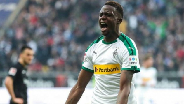 Man Utd and Chelsea in Denis Zakaria transfer battle as duo fight for Borussia Monchengladbach midfielder - Bóng Đá