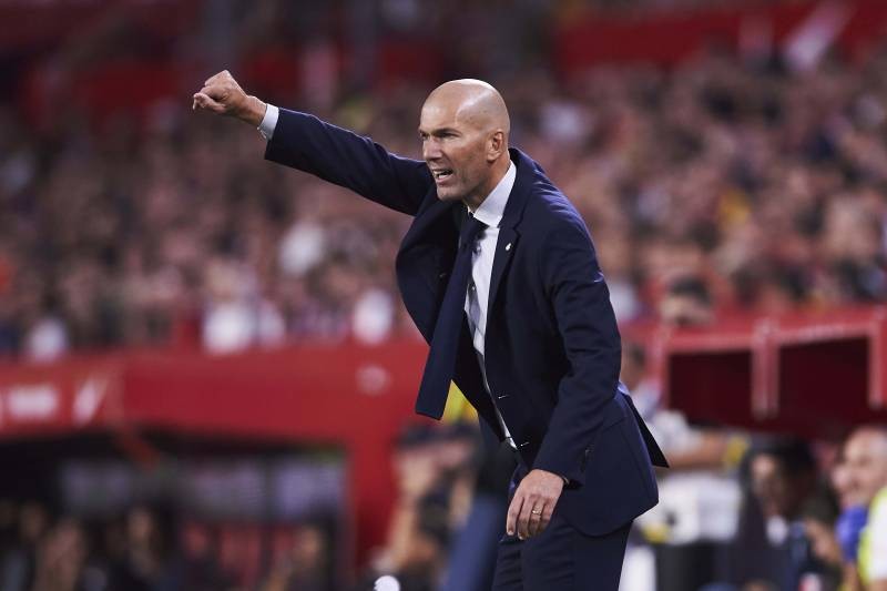Manchester United talking to Zinedine Zidane, Steve Bruce... - Bóng Đá