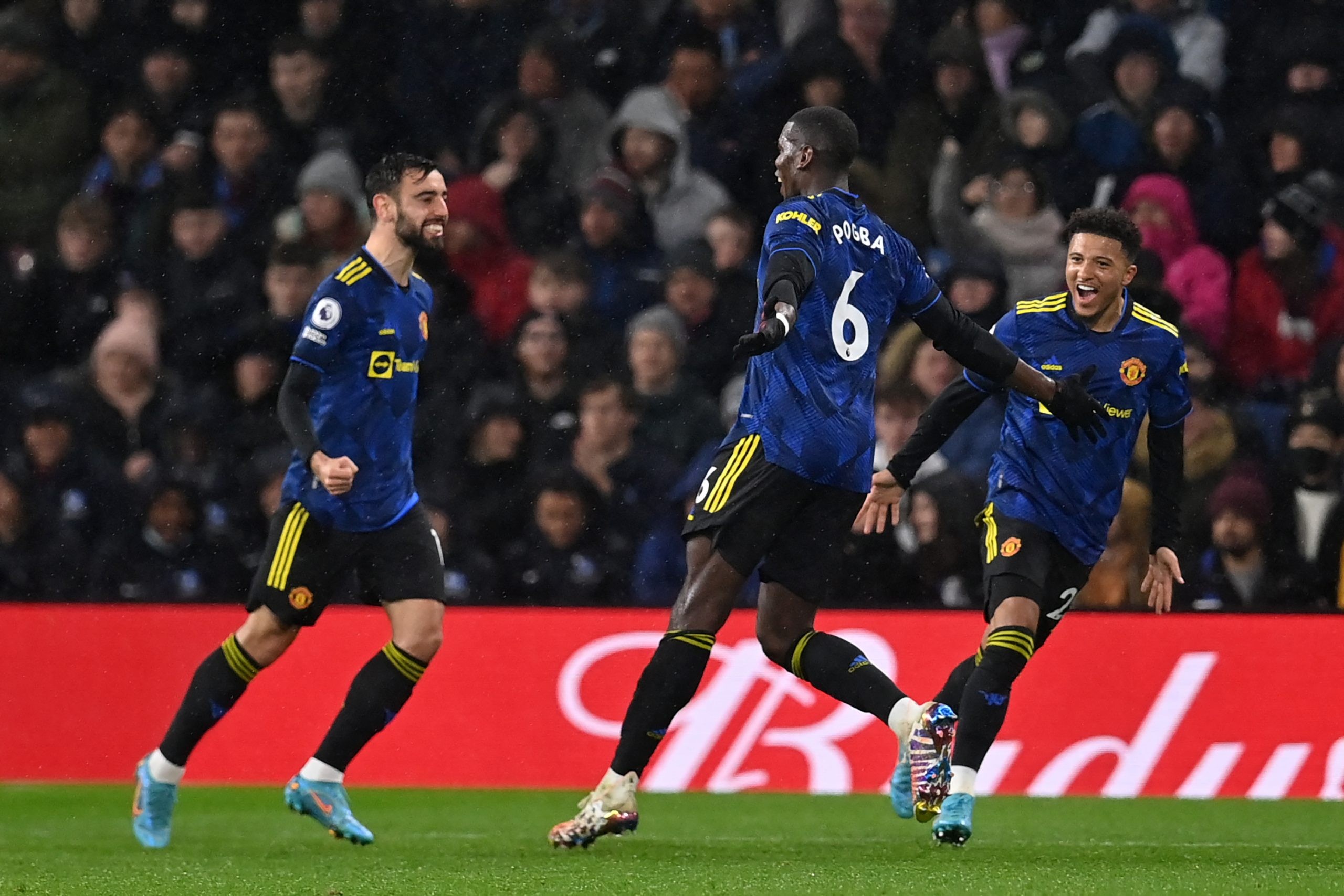 5 cầu thủ M.U hay nhất trận Burnley: Chấm hết cho trò cưng Solskjaer - Bóng Đá