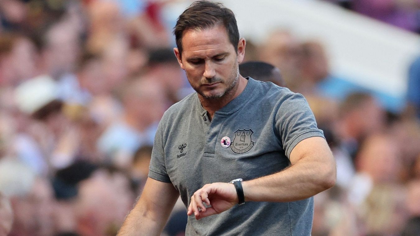 Gerrard hạ Lampard ở trận đấu sớm thuộc vòng 2 Premier League - Bóng Đá