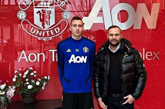 Bartlomiej Maliszewski joins Man Utd - Bóng Đá