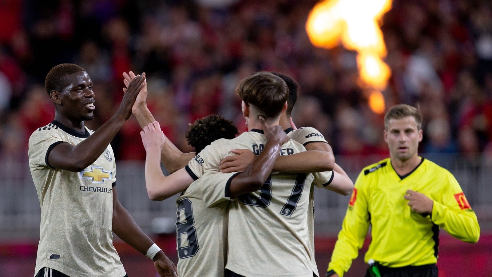 Quên Pogba đi, Man Utd có sẵn vũ khí lợi hại thay thế mùa tới - Bóng Đá