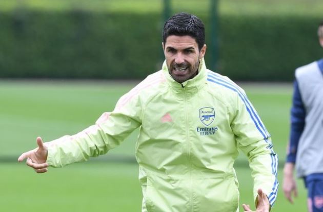 Gary Neville urges Mikel Arteta to copy Sir Alex Ferguson tactic - Bóng Đá