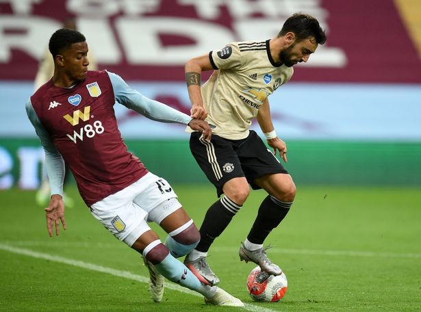Man Utd star Bruno Fernandes defends himself after Aston Villa penalty controversy - Bóng Đá