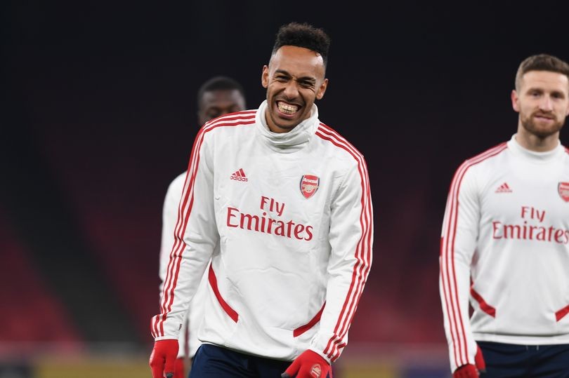 Arsenal financial squeeze opens door for Barcelona to launch Pierre-Emerick Aubameyang bid - Bóng Đá