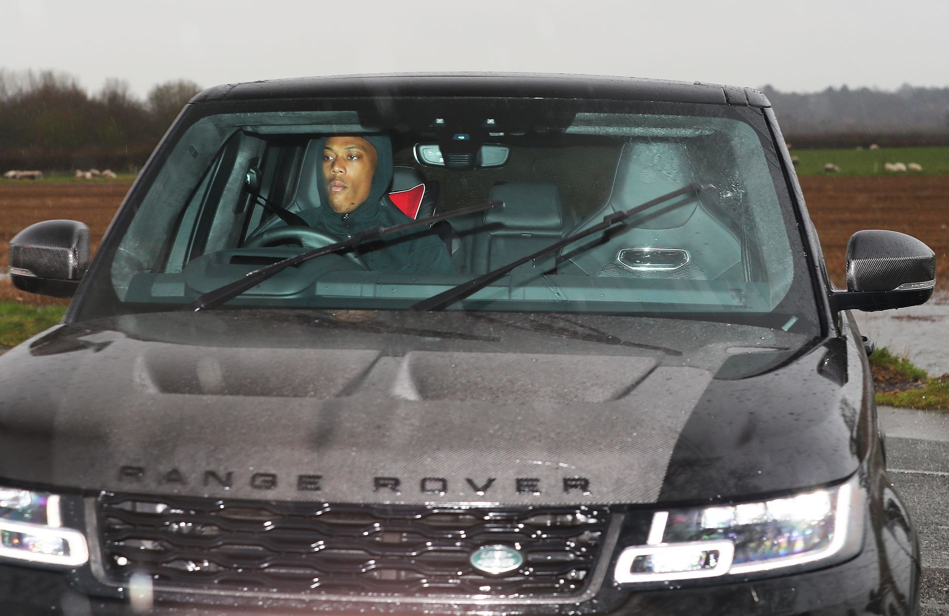 Sir Alex Ferguson arrives at Manchester United training ground after Club Brugge win - Bóng Đá