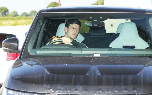Pictures: Manchester United players arrive for training ahead of Copenhagen fixture - Bóng Đá