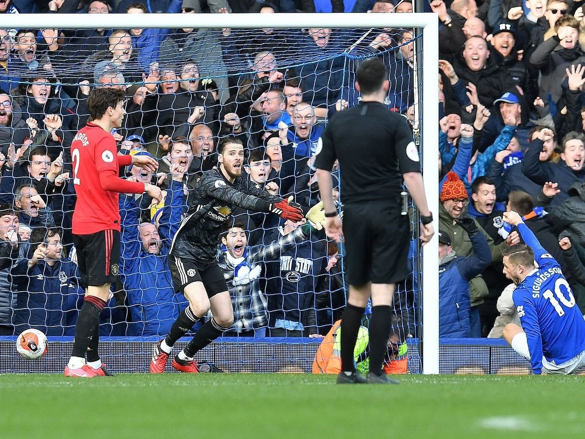 man utd fans react to everton'draw: 'useless coach' - Bóng Đá