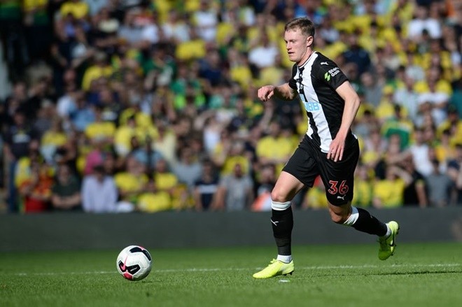 Five central midfielders Manchester United should target in January transfer window - Bóng Đá