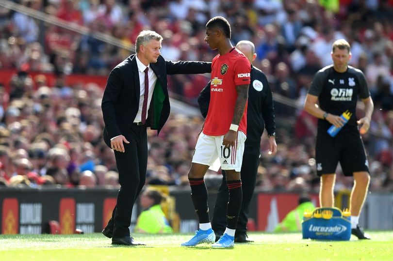 Ole Gunnar Solskjaer reveals who will take Manchester United's next penalty - Bóng Đá