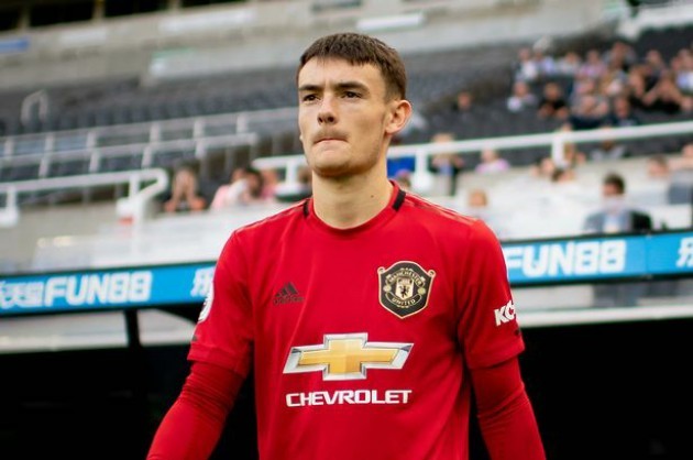 Man utd set to loan levitt - Bóng Đá