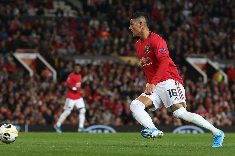 Manchester United fans make Marcos Rojo selection call for West Ham fixture - Bóng Đá