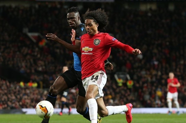 Chong's agent claims United contract is close to announcement - Bóng Đá