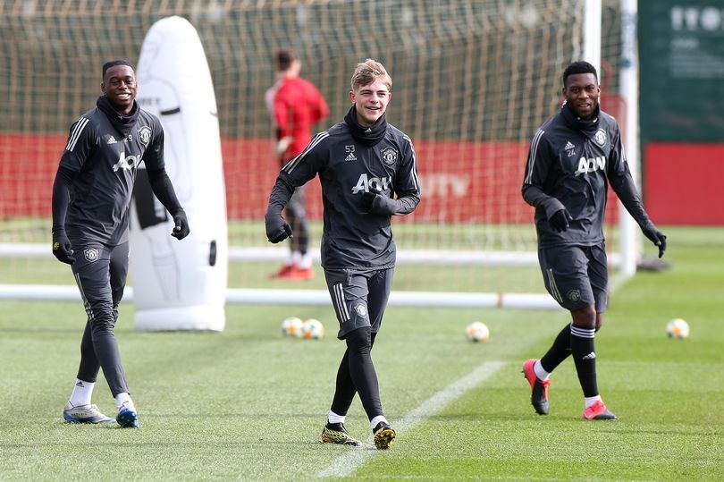 Cái tên Solskjaer phát hiện, giờ đe dọa luôn cả vị trí của Wan-Bissaka - Bóng Đá