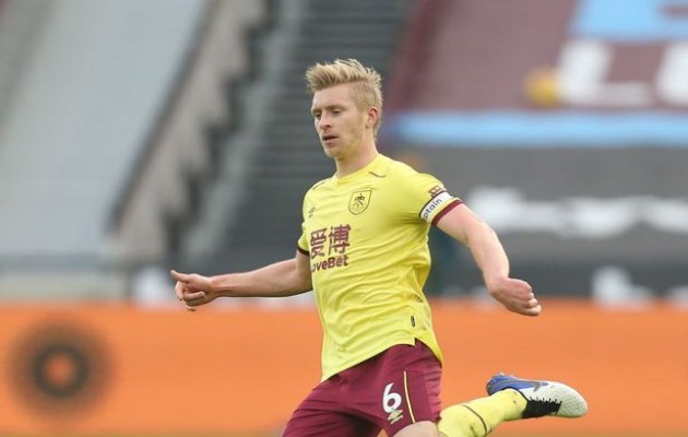 Ben Mee's stats vs Liverpool  - Bóng Đá