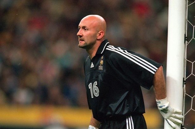 Đội hình đầu trọc - Bóng Đá