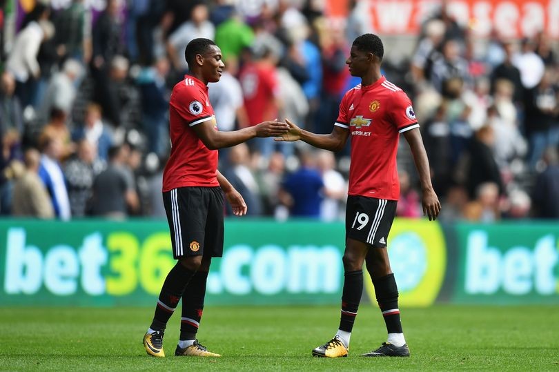 Dimitar Berbatov names his Manchester United central striker between Anthony Martial and Marcus Rashford - Bóng Đá