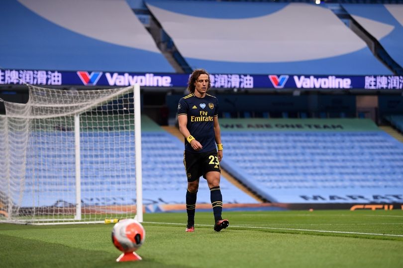 Arteta: Luiz display won't affect contract - Bóng Đá