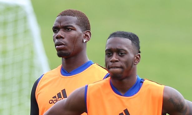 What Paul Pogba said to Aaron Wan-Bissaka ahead of Man Utd's win over Perth Glory - Bóng Đá