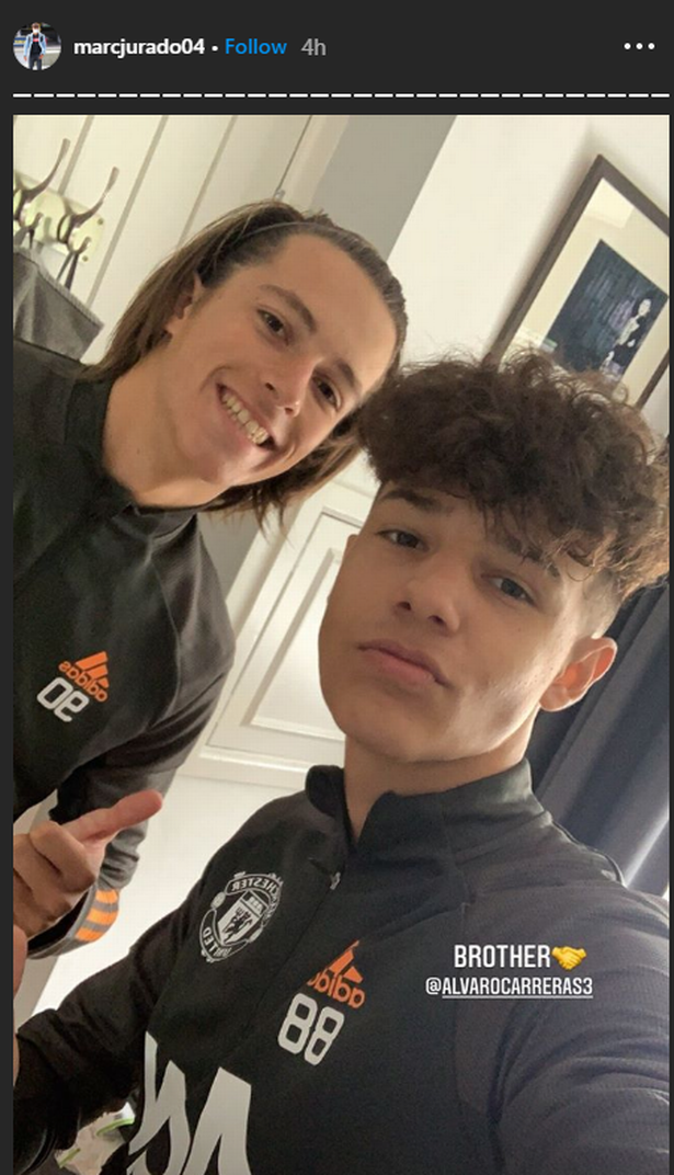 Alvaro Fernandez and Marc Jurado have seemingly confirmed their Man United squad numbers. - Bóng Đá