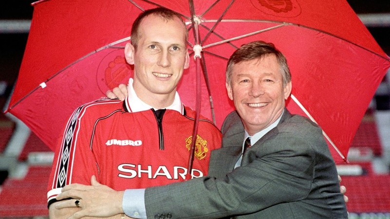 Jaap Stam, người từng khiến Sir Alex mắc sai lầm ở Man Utd là ai? - Bóng Đá