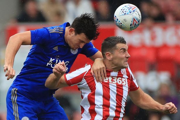 Harry Maguire already trying to help Man Utd before his transfer from Leicester - Bóng Đá