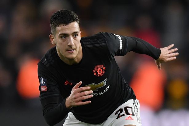 Everton boss Carlo Ancelotti targets Man Utd outcast Diogo Dalot - Bóng Đá