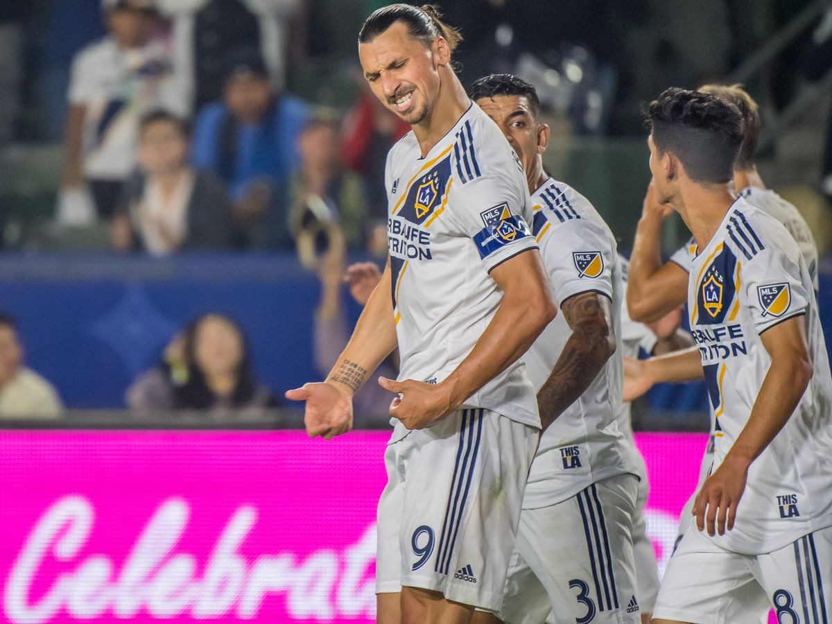 Ibrahimovic vẫn đủ sức gây sửng sốt Premier League? - Bóng Đá