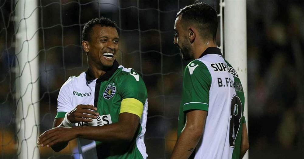 Bruno Fernandes is the first Portuguese to net in consecutive appearances for Manchester United in all competitions since Nani April 2012 - Bóng Đá